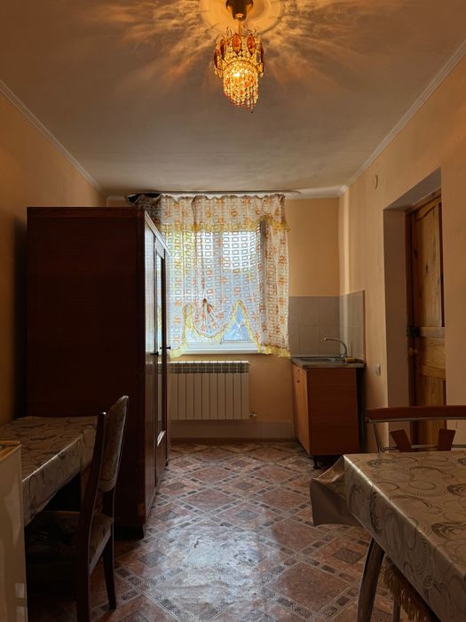 Сдаётся комната в районе Саяхата.