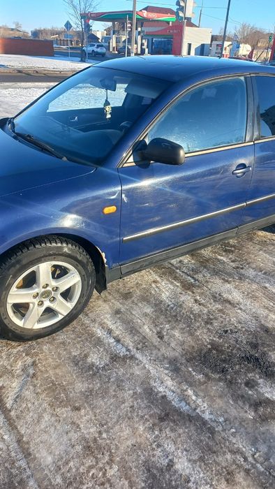 Продам  фольксваген  пассат.