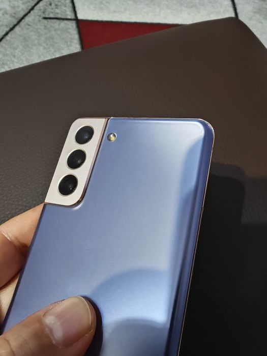 Samsung 21 plus 8/128