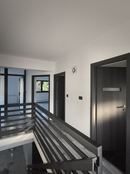 Persoana fizica casa nemobilata de închiriat