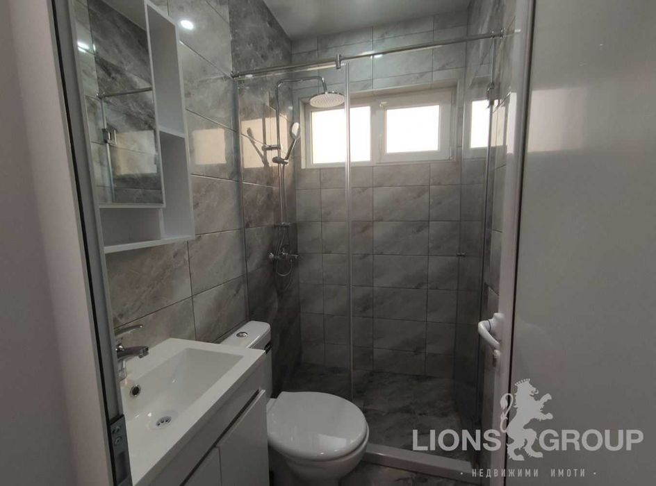 Дава се под наем Двустаен апартамент в Варна, Цветен квартал - 55 кв.м за 460 € - Снимка #13