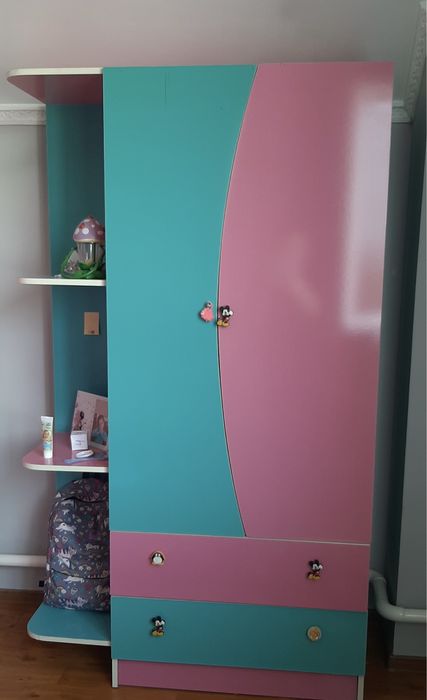 Двухярусная кровать со шкафом