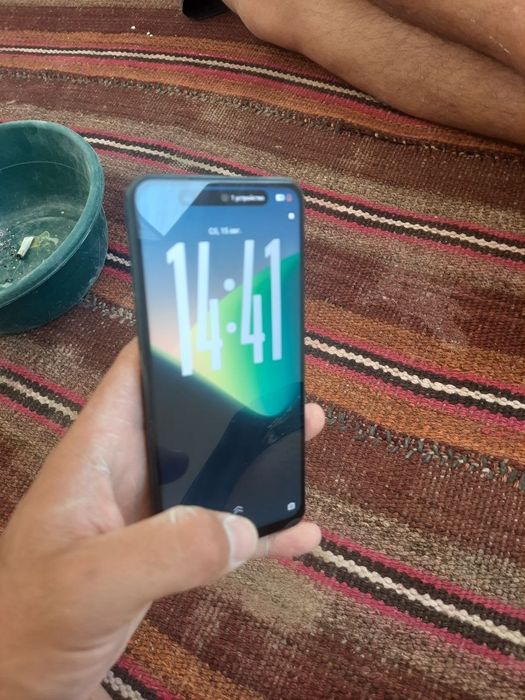 Vivo y28 telefon