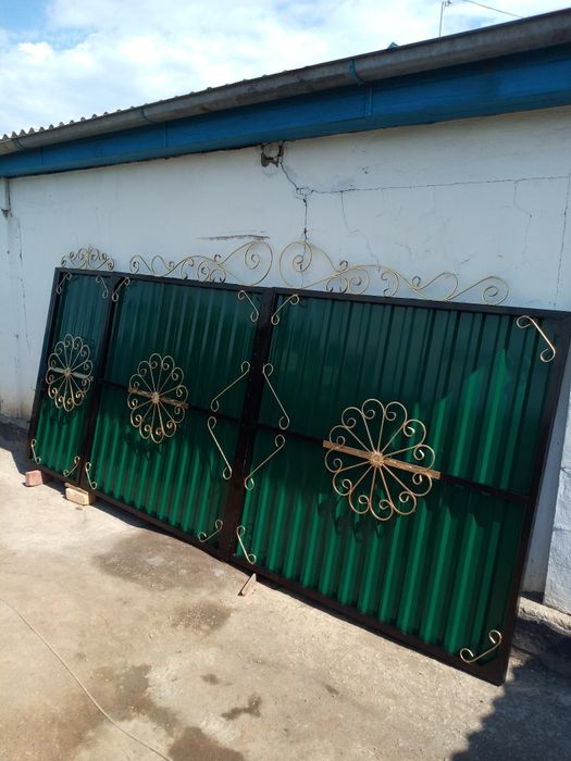 Ворота Распашные, новые.