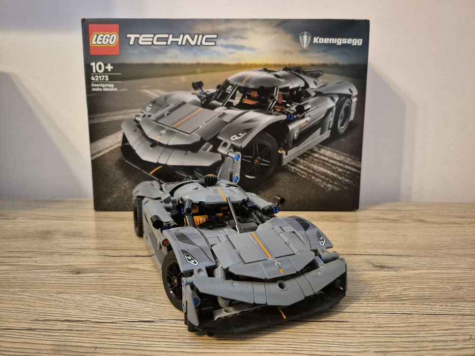 LEGO 42173 Technic:Hipermasina Koenigsegg Jesko Absolut gri,10 ani+801