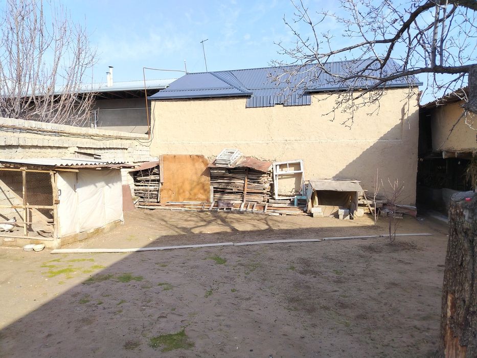 SROCHNA yer sotiladi 2 sotix