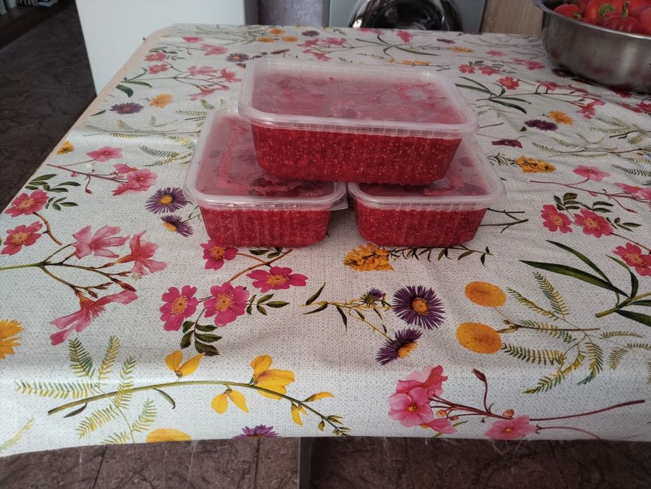 Домашняя малина с сахаром