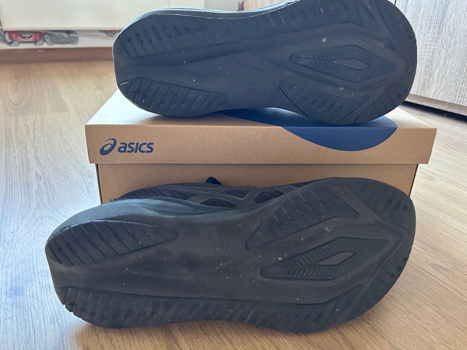 Обувки Asics versablast 4