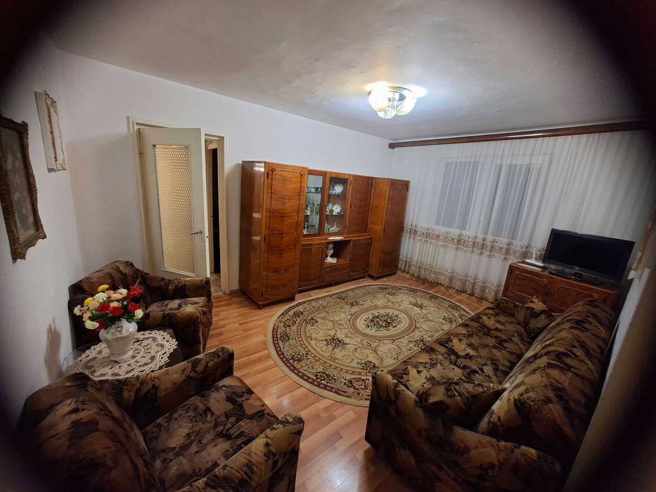 Apartament 2 camere semi-decomandat / Tohan Blocuri-Zarnesti