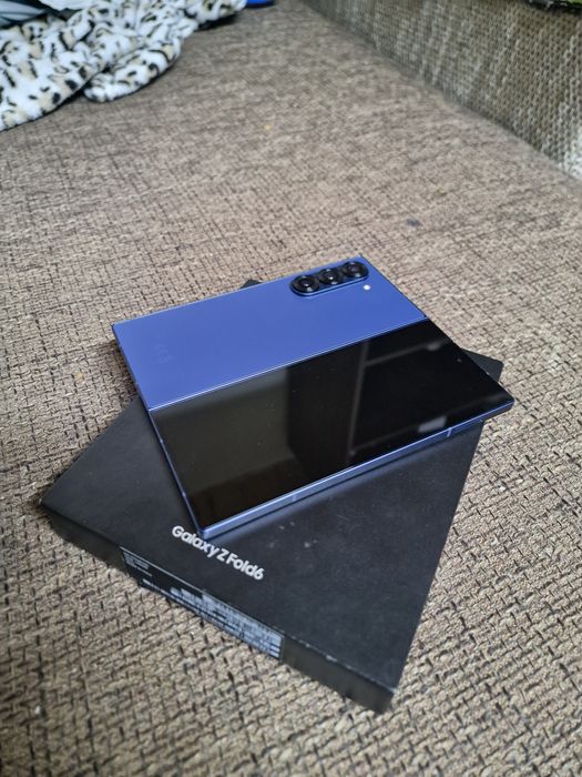 Samsung Galaxy Z Fold 6 Navy – Ca NOU (Baterie 100%, Activat Oct. 2025