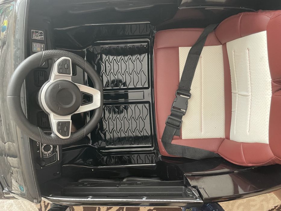 Продам детский электромобиль