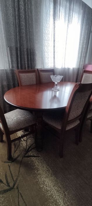 Продается строл и 8 стульев