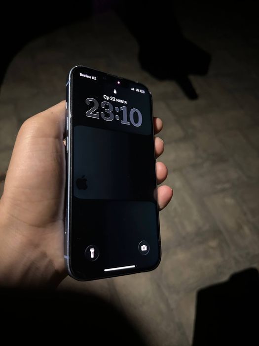 Iphone 14  apple