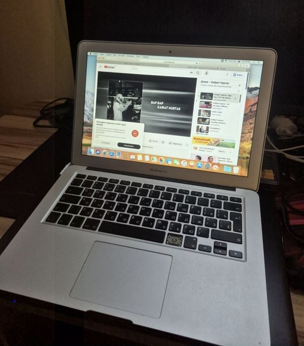 Mackbook Air 2010 года