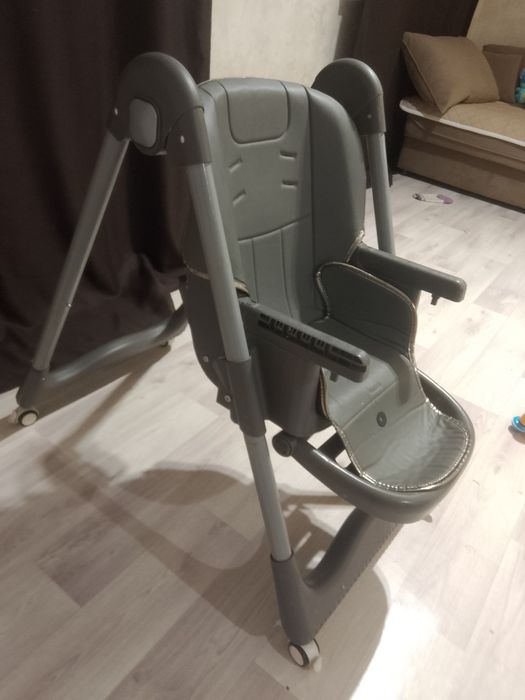 Столик для кормления