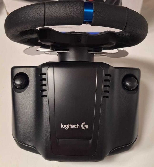 Logitech G29 - Гаранция до 11.2027 г., почти неизползван