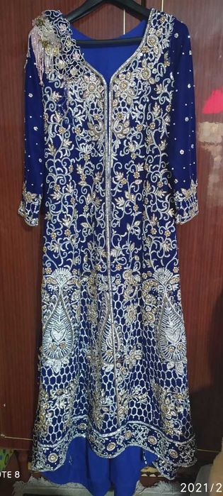 Ансамбль келинчакларга.  Келинчакларга ансамбль