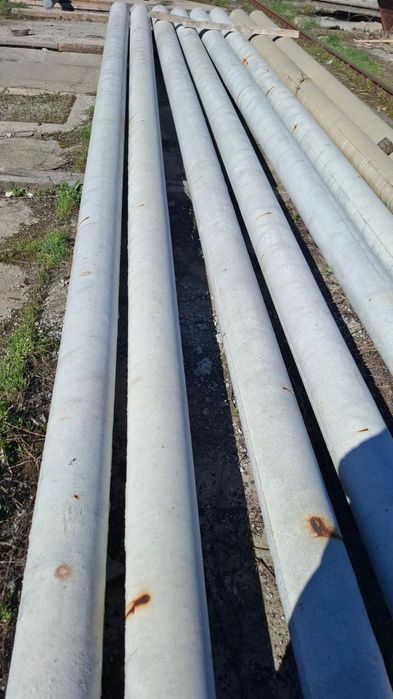 Бетонни стълбове