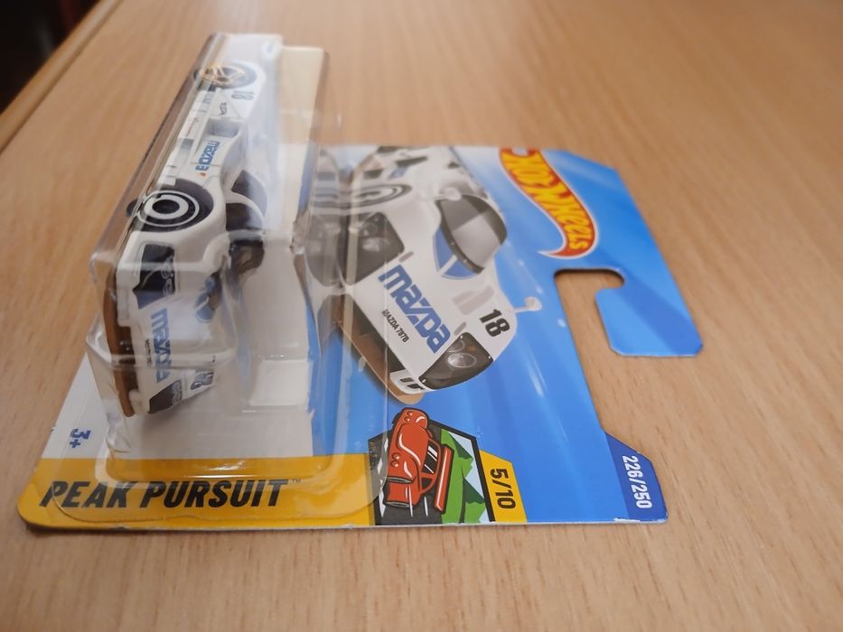 MAZDA 787B Hot Wheels