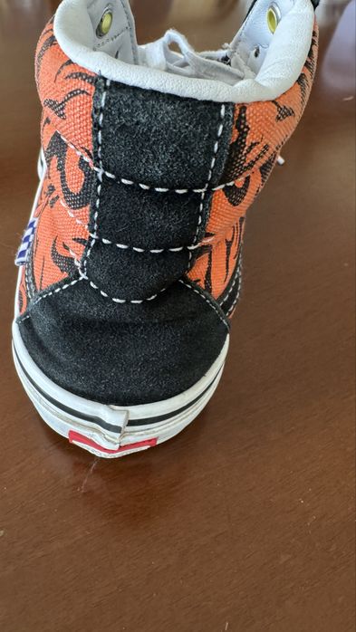 Кеды для скейтбордов.