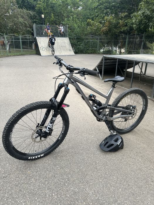 Vand commencal clash full fox aluminiu