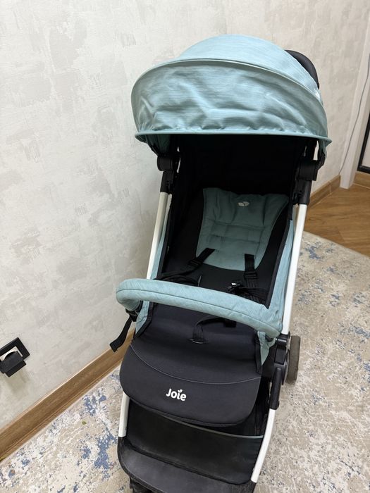Срочно ! Коляска JOIE ,21.500