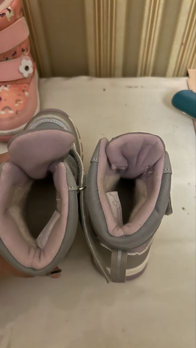 Продается несколько пар обуви