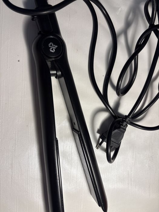 Выпрямитель для волос