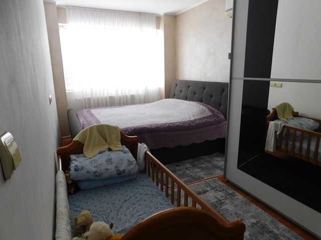 Продава се Къща в Търговище, Център - 344 кв.м за 567 €/кв.м - Снимка #8