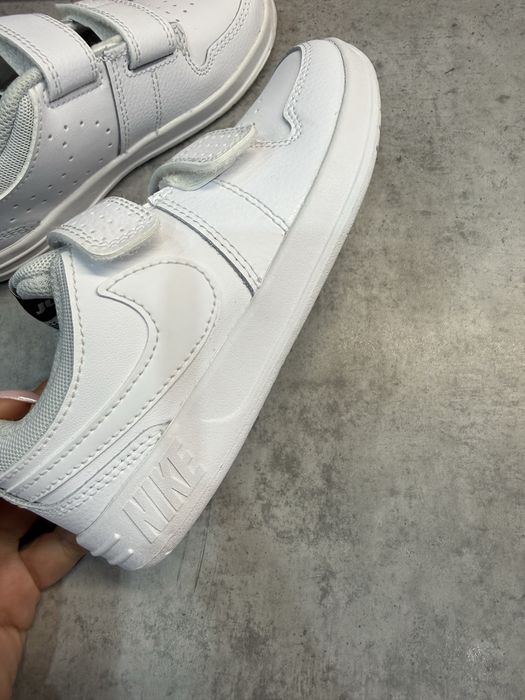 Оригинални детски кецове Nike и бели маратонки shein