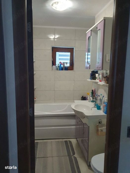 Vanzare Apartament 4 camere