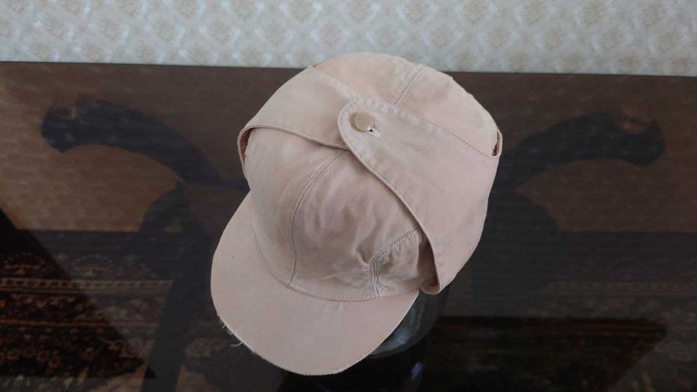 Военные кепки разные