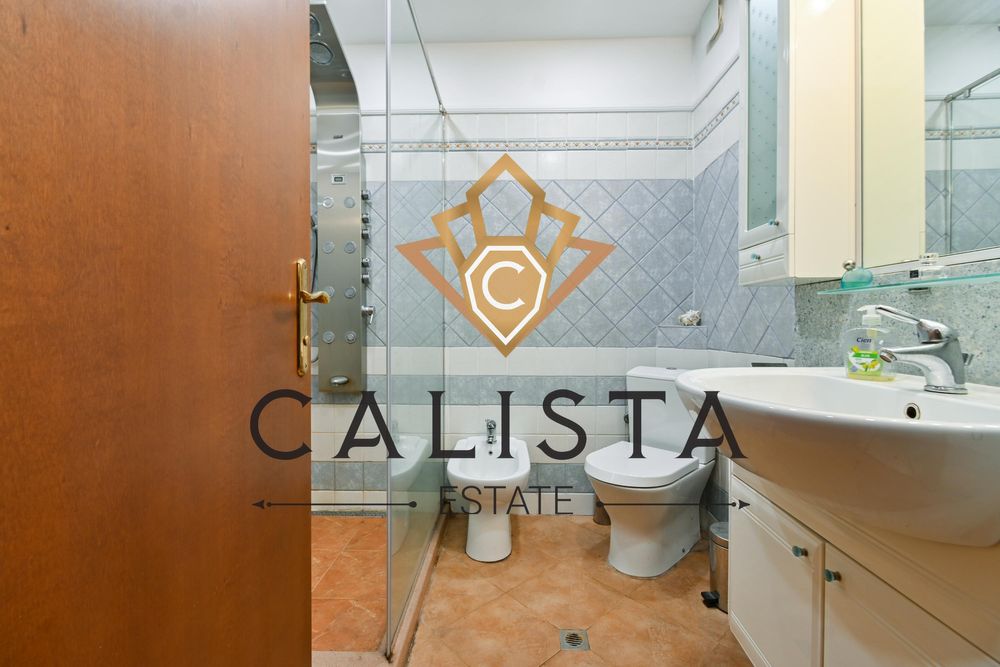 Дава се под наем Тристаен апартамент в София, Манастирски ливади - 140 кв.м за 900 € - Снимка #12