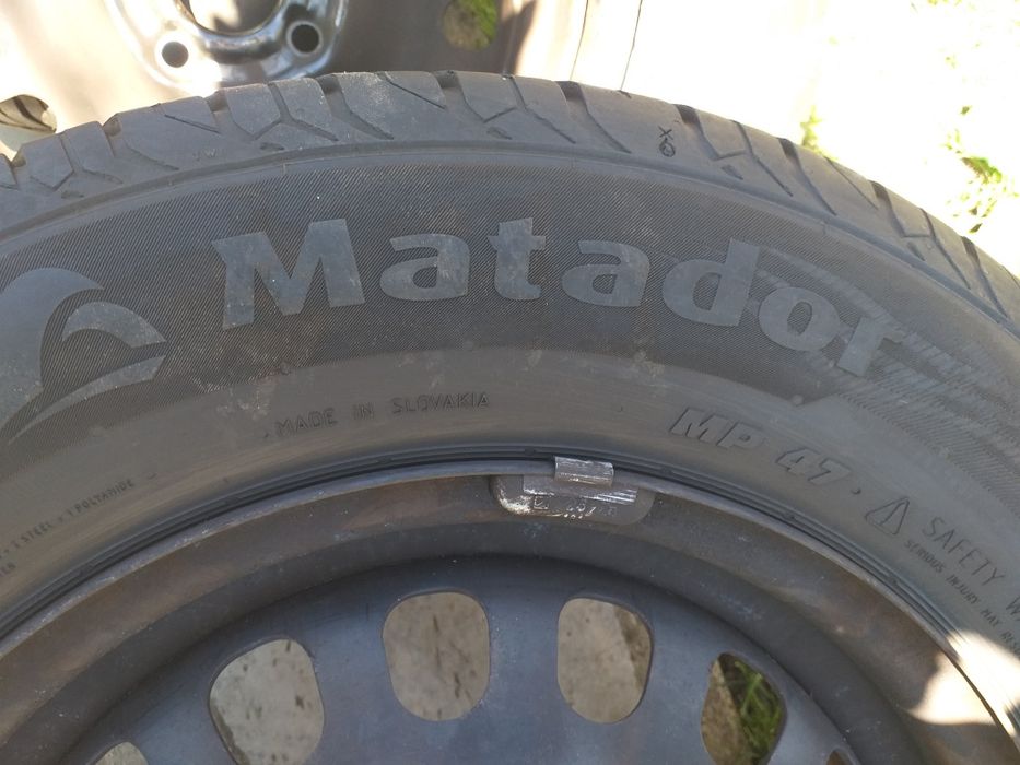 Гуми185/70/14 с джанти Опел