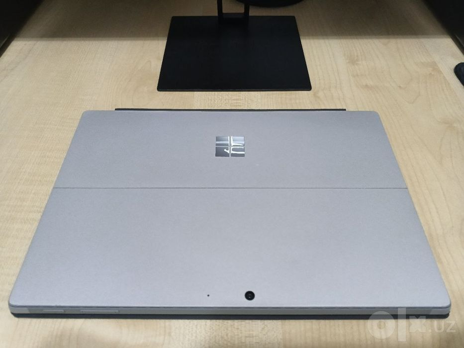Microsoft Surface Pro 7 12,3" 2,5K Touch/CORE i5-1035G4/8GB/256GB NVMe