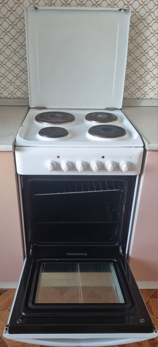 Продаётся Плита Indesit 45х45см