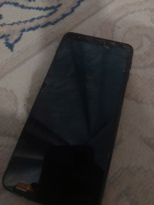 Продам 2 Samsung A7 2018