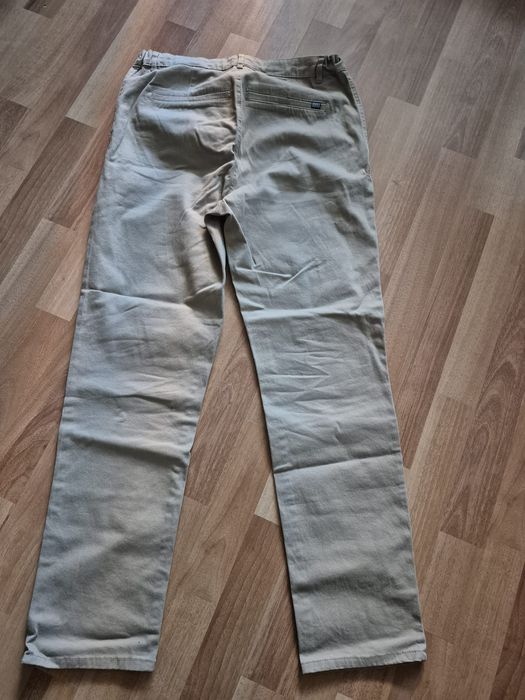 Pantaloni bărbați H&M