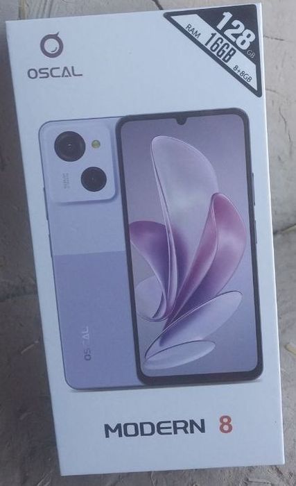 MODERN 8  16/128 GB yangi ochilmagan garantiyasi bor.