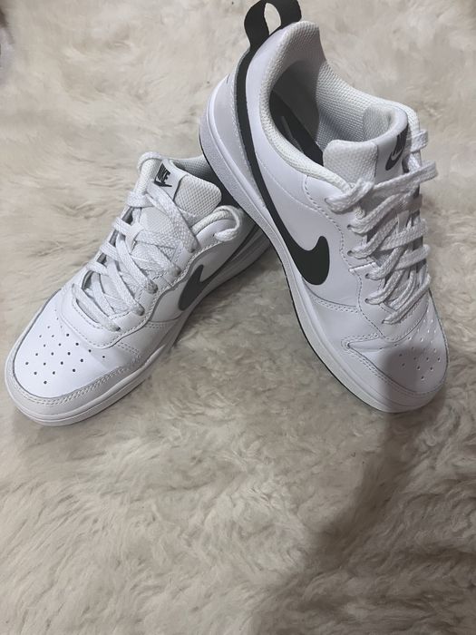 Дамски кецове Nike