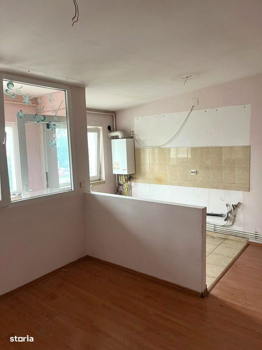 2 camere, Bloc Nou, Alecu Russo