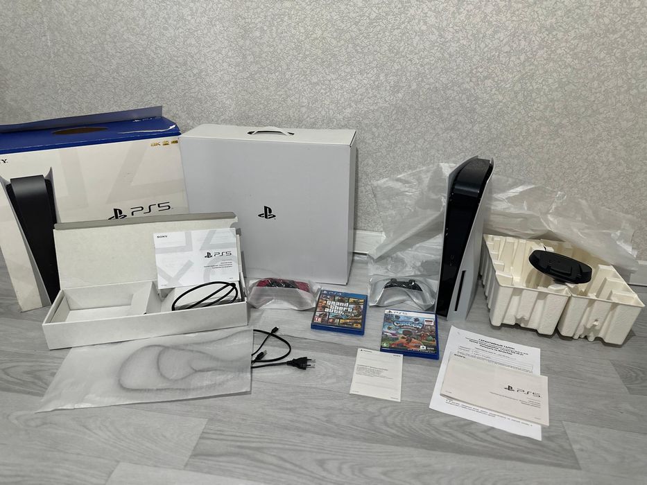 Продам новый playstation 5 box 1tb