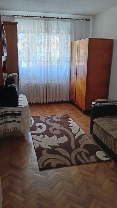 PF vând ap2 CD+boxă mare.