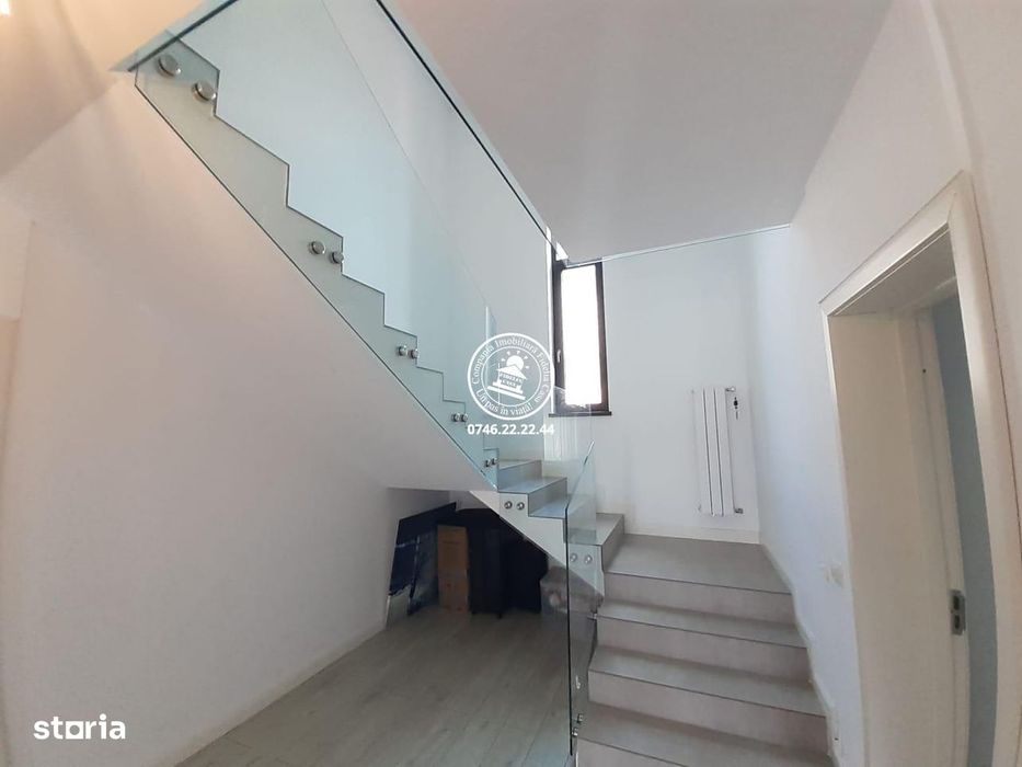 Vila moderna si spatioasa in Letcani
