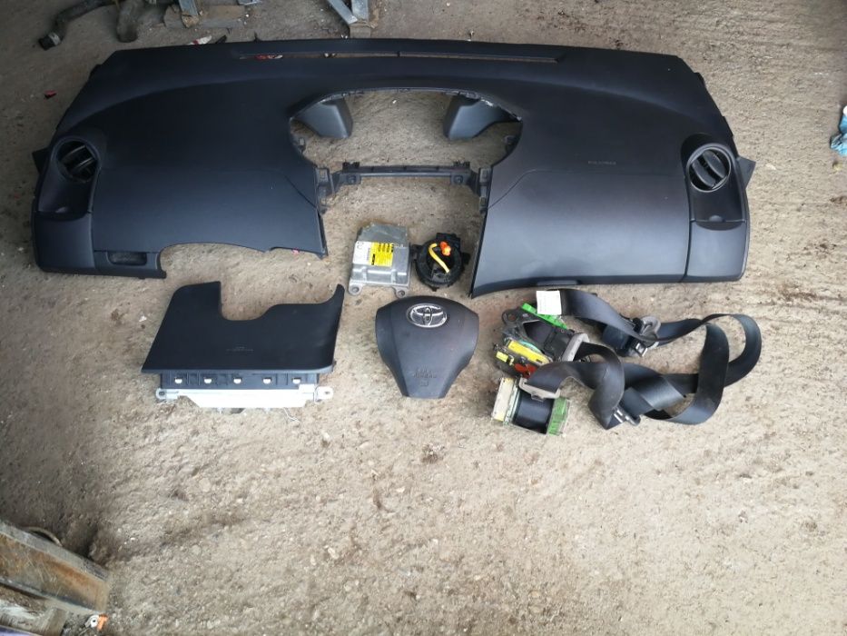 Set/kit Plansa de Bord cu airbaguri Toyota Yaris 2006-2009
