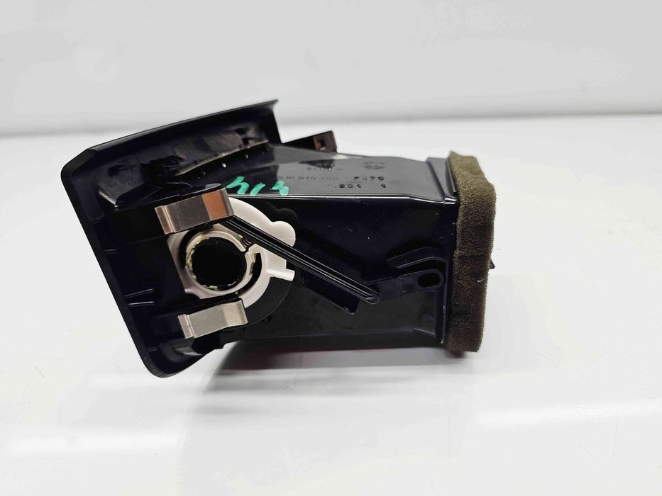 Grila aerisire stanga Skoda Fabia 2 (5J, 542) [Fabr 2007-2014] 5J0819