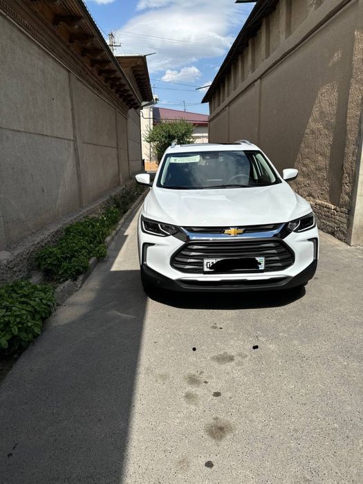 Tracker 2024 sotiladi