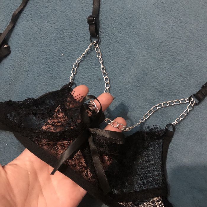 продам бюстгалтер новый