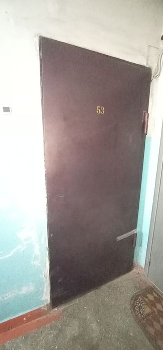 Железная дверь б/у