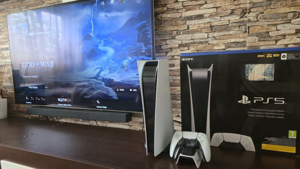 PlayStation 5 Digital Edition – Stare Impecabilă